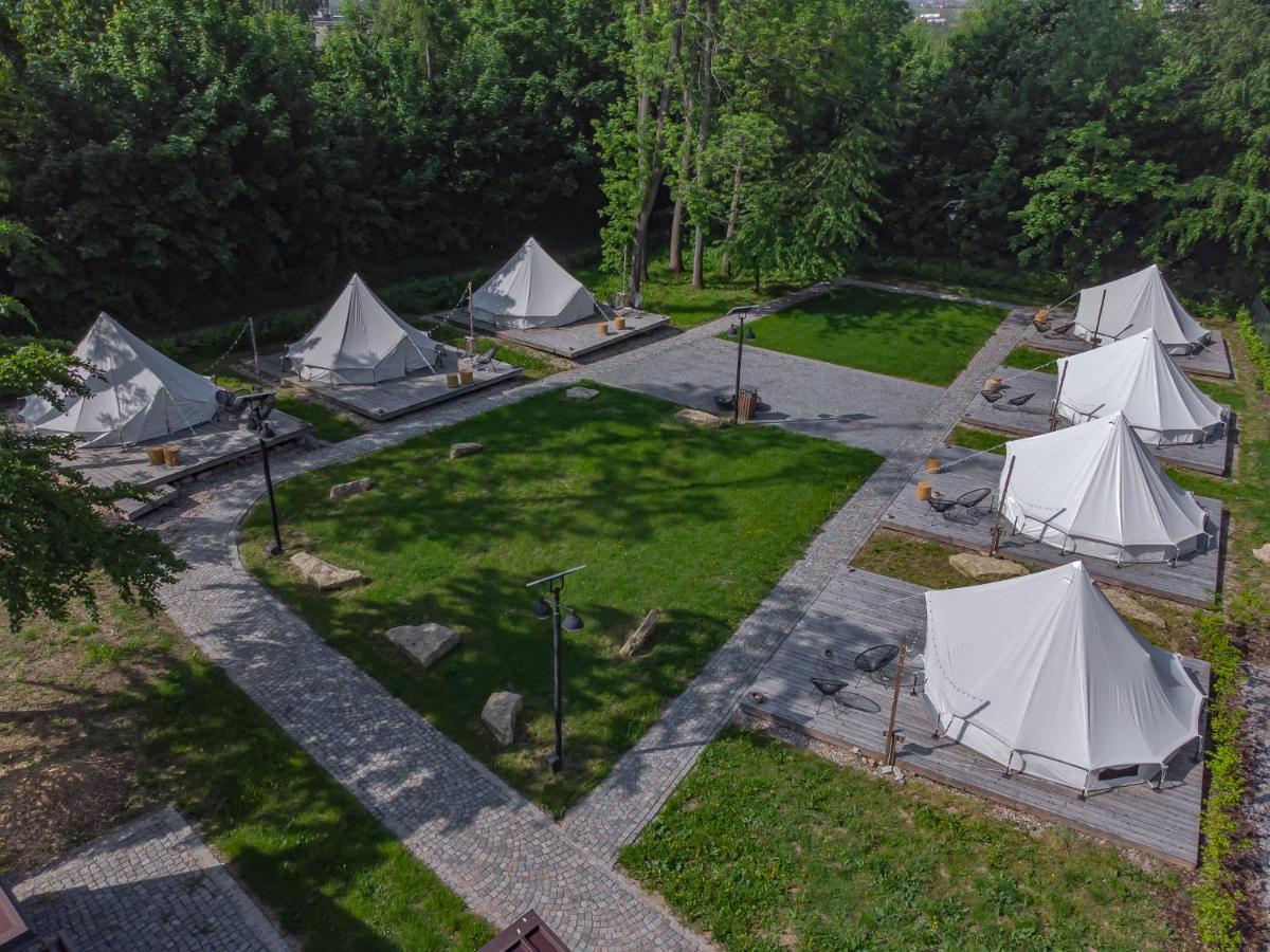 Primator Camping Resort Litomyšl Exteriör bild